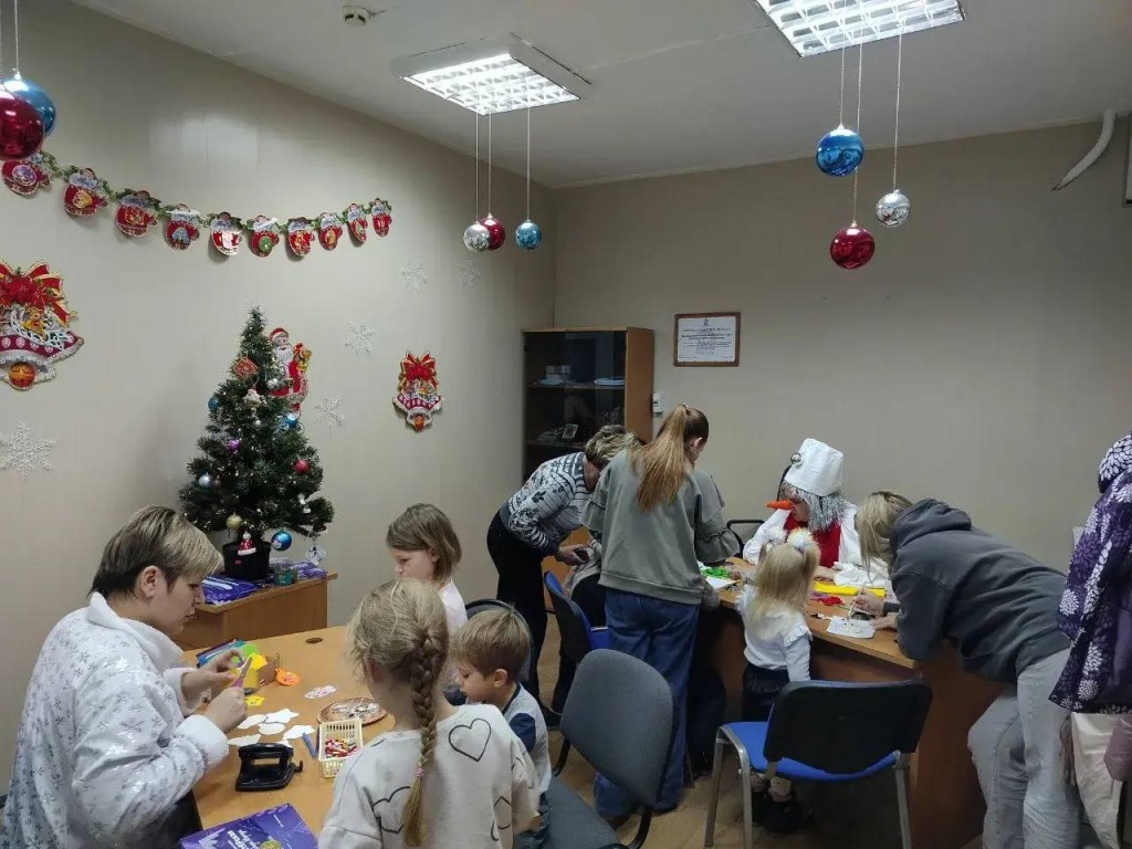 Бесплатные новогодние мастер-классы для детей пройдут сегодня в Черноголовке