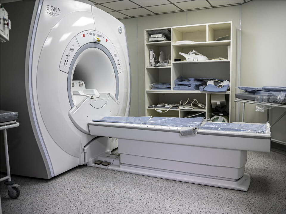 Более 400 исследований на новом МРТ провели в поликлинике № 2