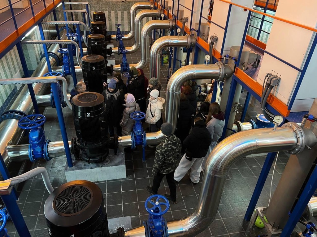 Прозрачная дегустация: зачем школьников на ВЗУ Подольска напоили водой температурой 8 °C