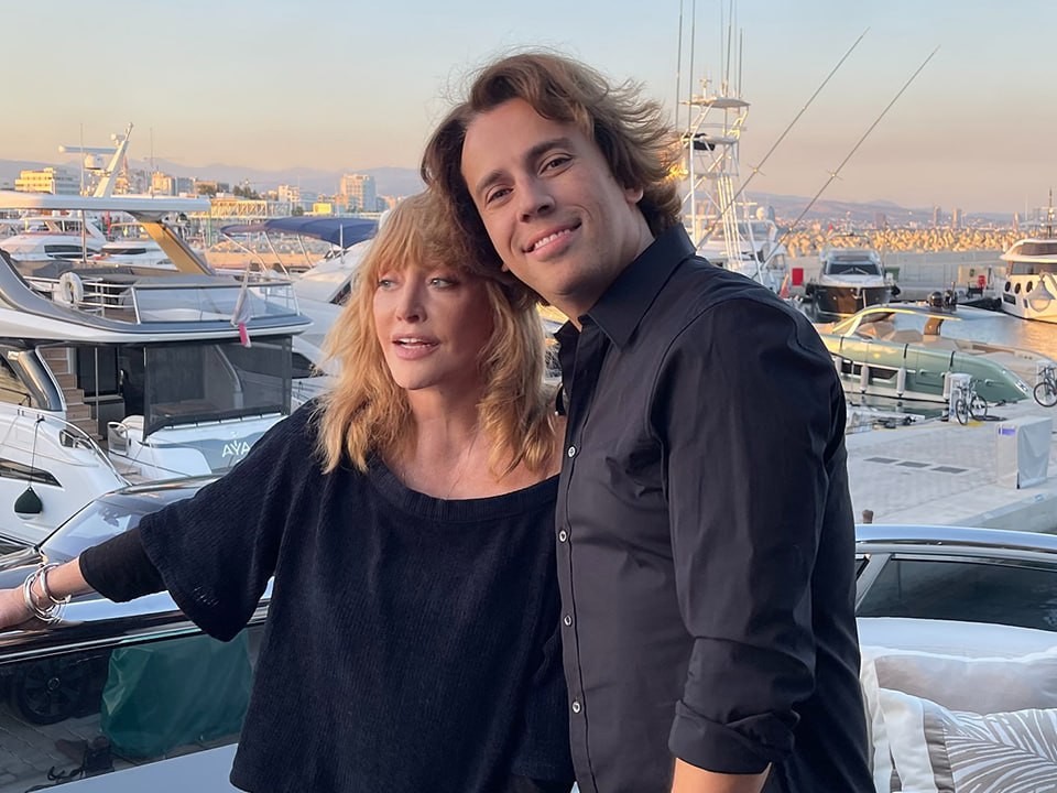 Бросил примадонну с детьми: журналисты узнали о новогодней выходке иноагента Галкина*