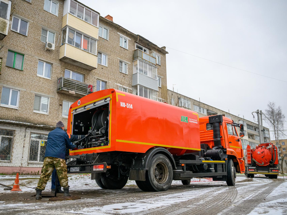 В Балашихе привели в порядок водные сети: 11 км труб промыты, колодцы восстановлены, утечки и подтопления устранены