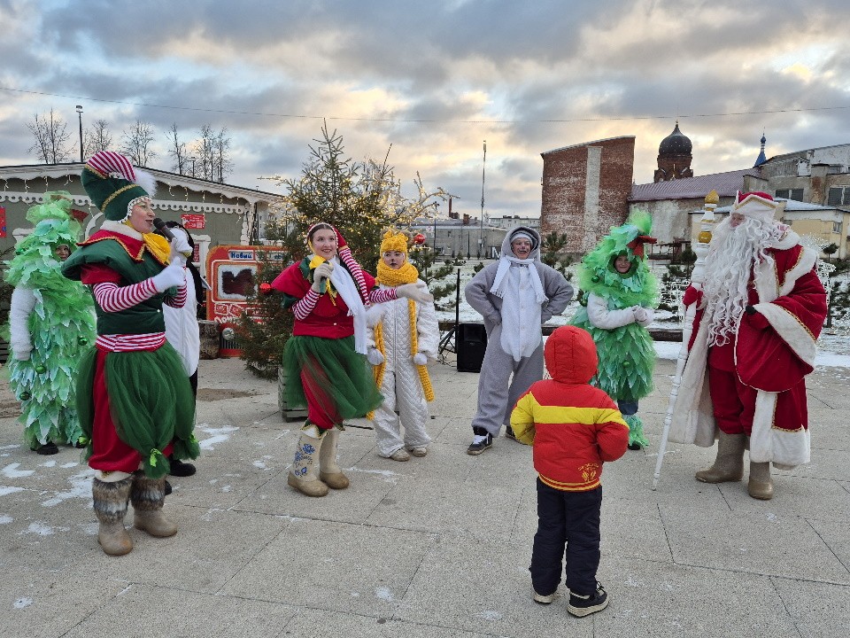 Командные старты и семейные зимние забавы: какие еще мероприятия пройдут в городских парках