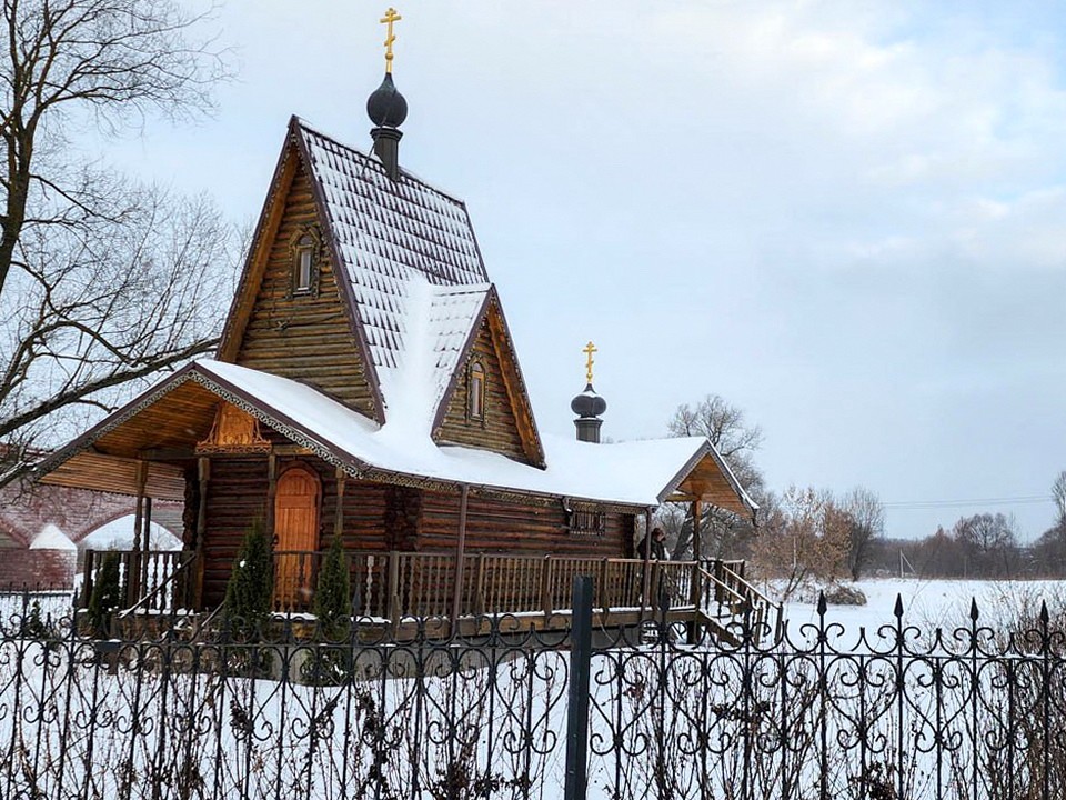 Какой церковный праздник 11 декабря 2025 года у православных и народные приметы