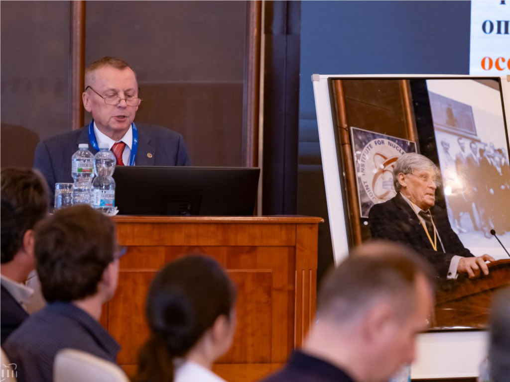 Память радиобиолога Евгения Красавина увековечили специальной стипендией