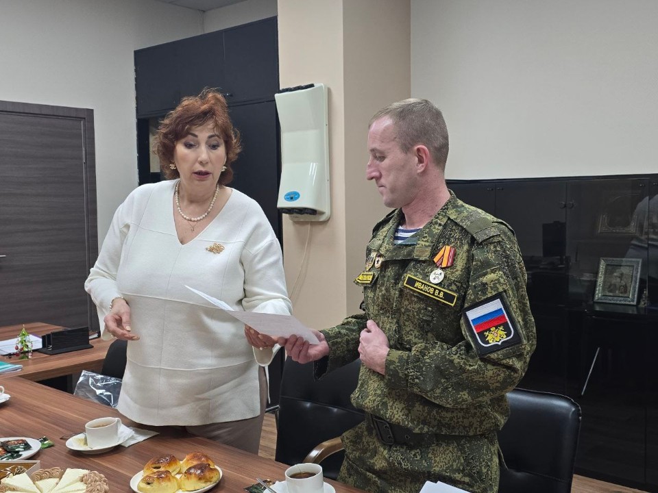 Озерскому ветерану СВО вручили документы об инвалидности