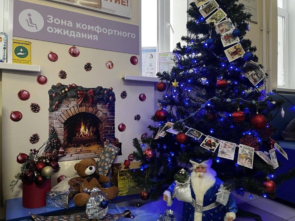 Новогодний декор по рецепту врача: как в Луховицкой больнице создают праздник