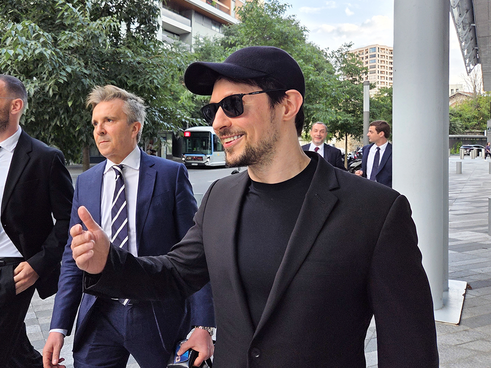 Угроза для поколений от Дурова: чем рискуют женщины, которые хотят выносить детей создателя Telegram