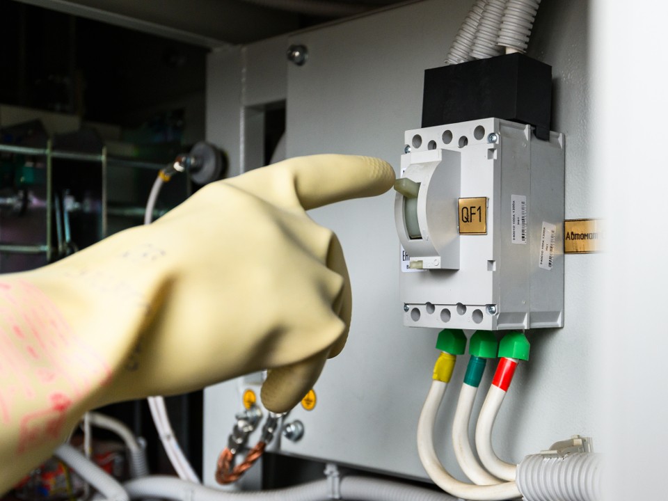 Ремонт сетей проведут энергетики в деревнях городского округа Истра 1 декабря: точное время, когда дадут свет