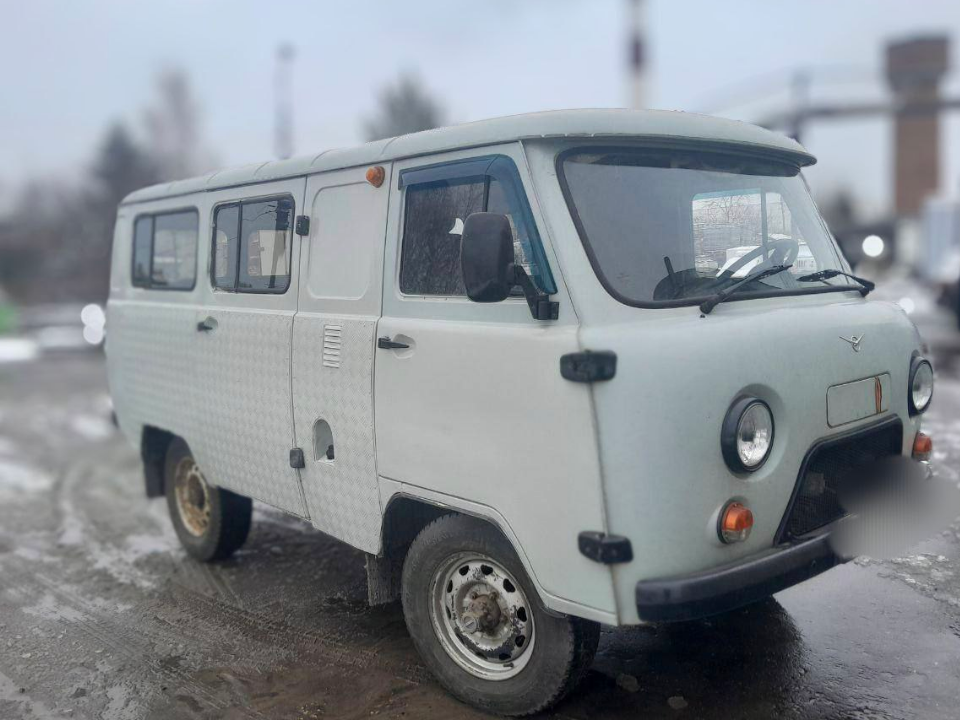 Автомобиль и новогодние подарки из Можайска доставлены в Луганск