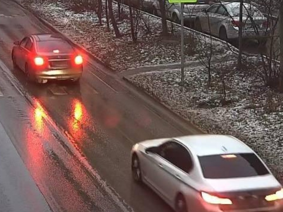 Авария на пешеходном переходе: подросток с травмой головы попал в больницу