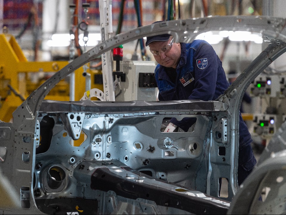 Нержавейка для «вечного» кузова: почему автозаводы не используют «идеальный металл» для создания машин