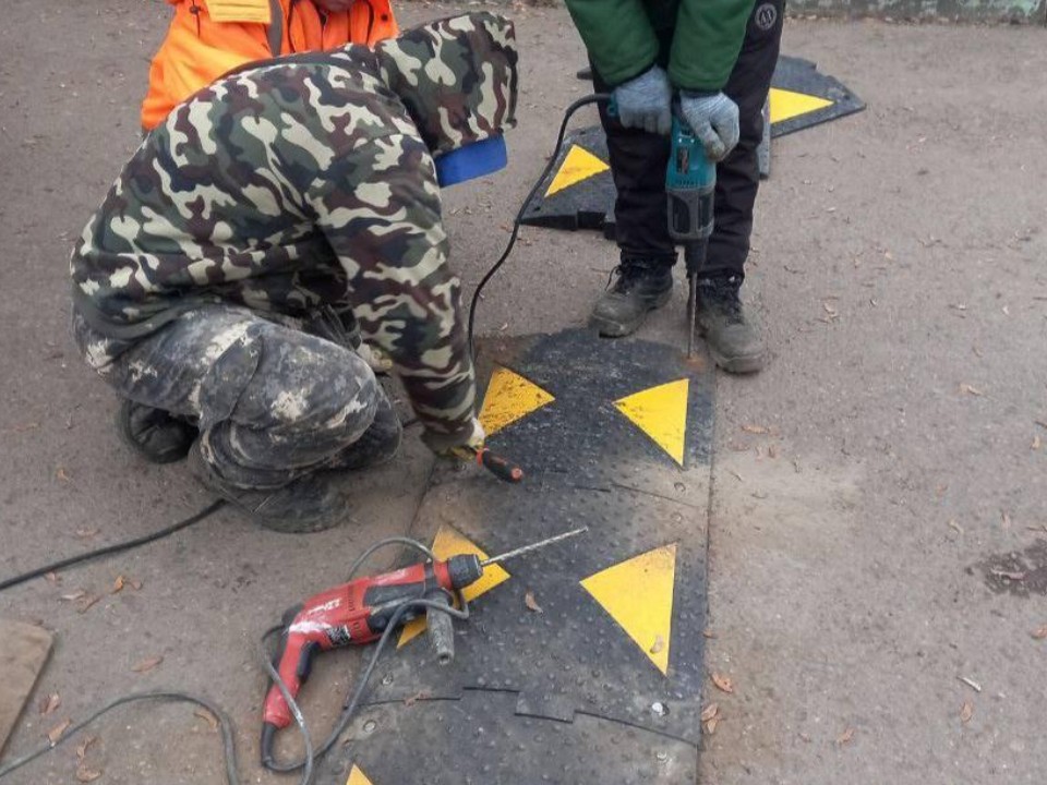 «Лежачий полицейский»: где в Истре установили новые искусственные дорожные неровности