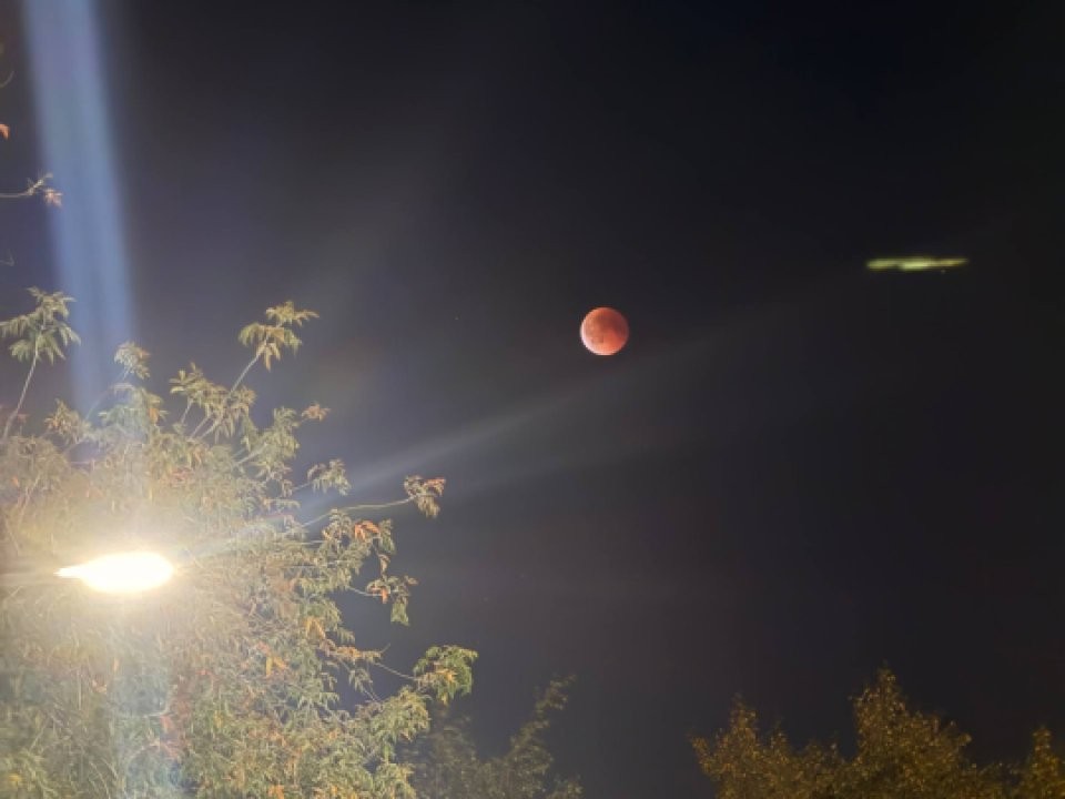 «Роковое» суперлуние 5 декабря: чем опасна «Холодная Луна» 2025 года