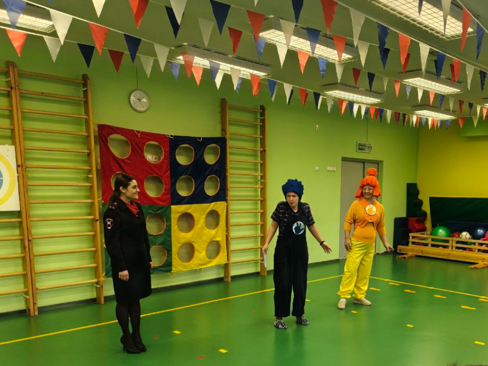 Фиксики научили маленьких домодедовцев правилам дорожной безопасности