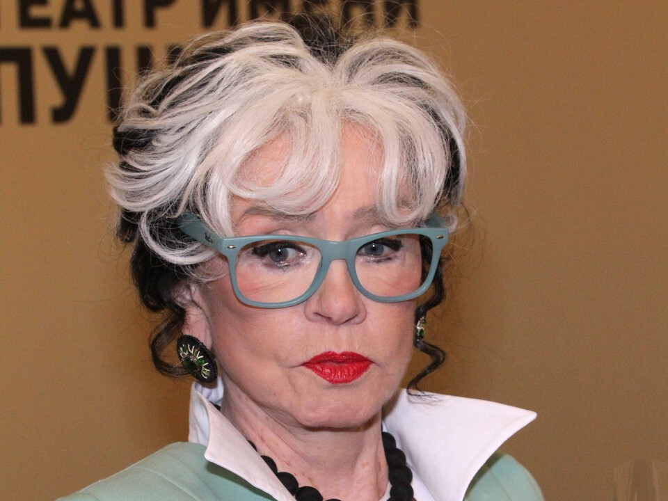 В память об Алентовой: театр Пушкина заменил спектакль с ее участием