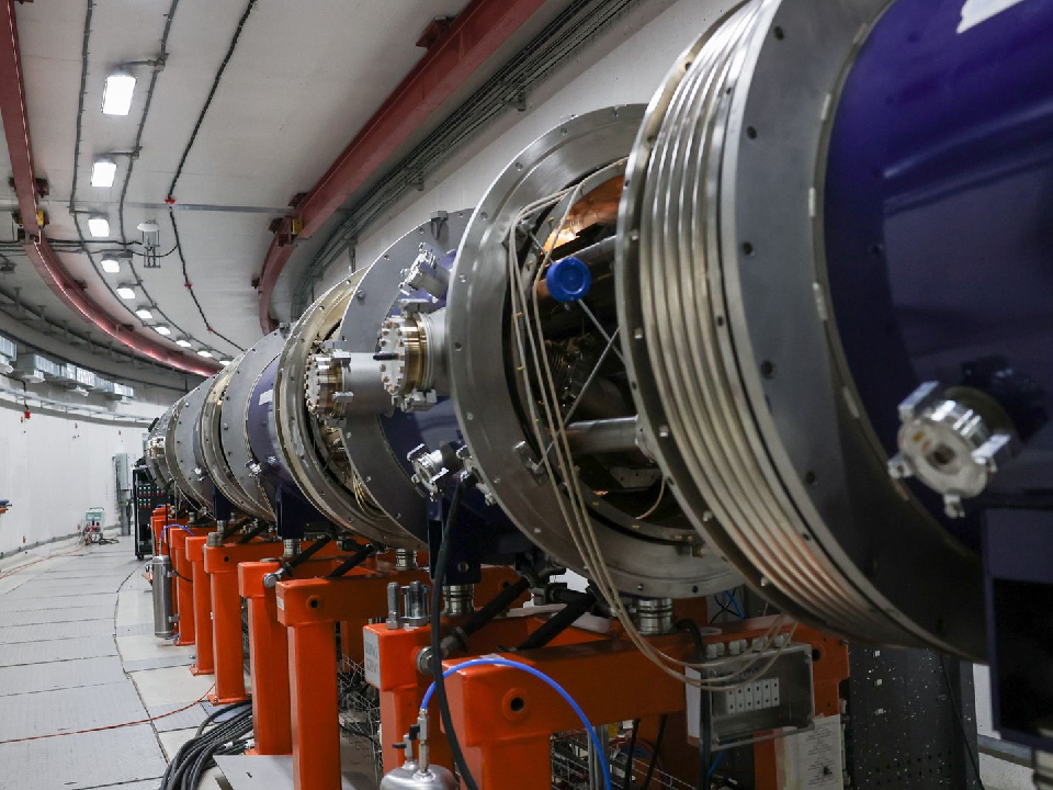 Новые элементы таблицы Менделеева готовят к открытию в Дубне