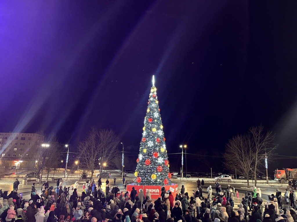 Рошаль засиял: городская елка подарила жителям незабываемый праздник