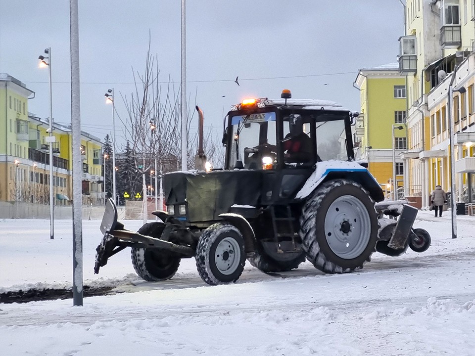 Уборка по навигатору: в Ступине коммунальную технику вывели на маршруты с помощью «Яндекс.Вектор»