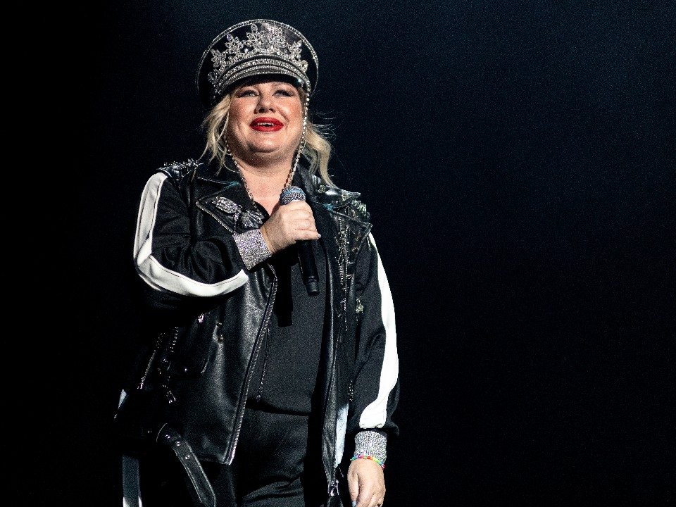 Новый тренд-феномен: видео с танцевальными движениями Евы Польны стало вирусным