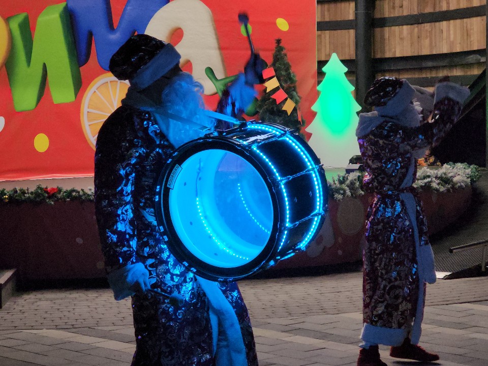 Какие зимние развлечения пройдут в парках Лобни: где будут танцевать, творить и заниматься спортом?