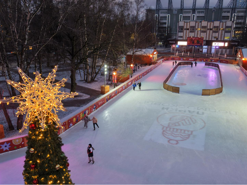 Ледовый сезон в Химках: где бесплатно покататься на коньках в городе