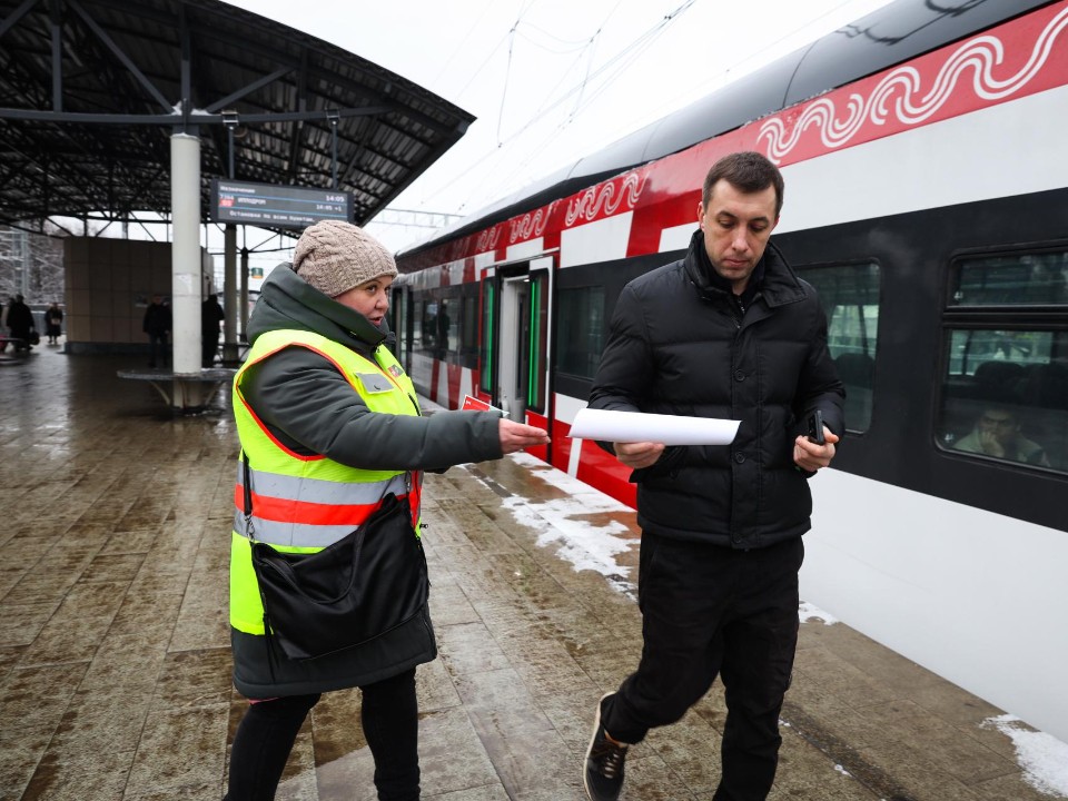 Простые правила: на станции Ильинская жителям рассказали, как избежать травматизма на железной дороге