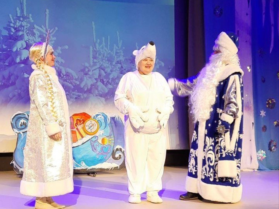 «Новогодняя Путаница»: особенную елку организуют в школе искусств 26 декабря