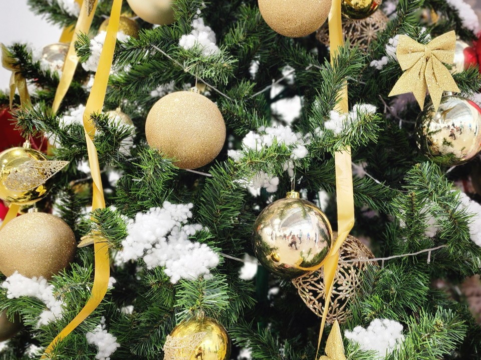 Секреты новогодних традиций: чем раньше наряжали елку