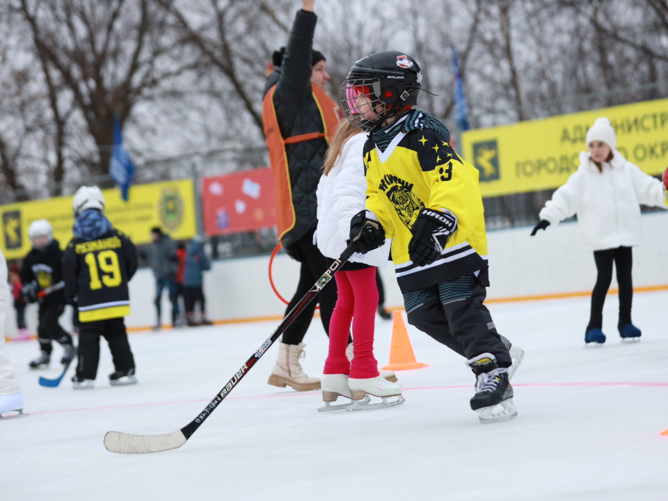 Каток на Панфилова в Химках открылся: режим работы и что нового