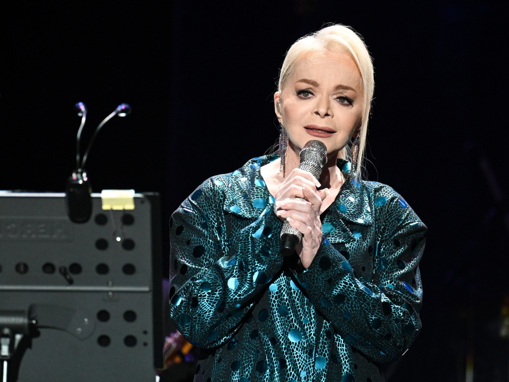 «Спою за квартиру»: Долина назначила Лурье цену в 11 корпоративных вечеринок