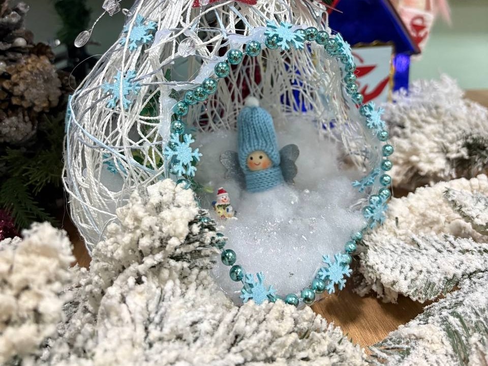 Игрушка ручной работы из Сергиевской поликлиники участвует в областном конкурсе