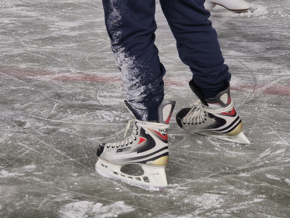 Каток в парке Талалихина: кто имеет право на льготное посещение