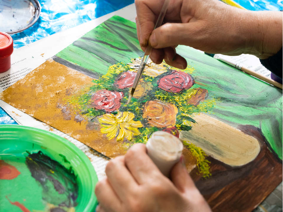 Турниры по настолкам, кинопоказы и Дни здоровья организуют для пенсионеров округа в декабре