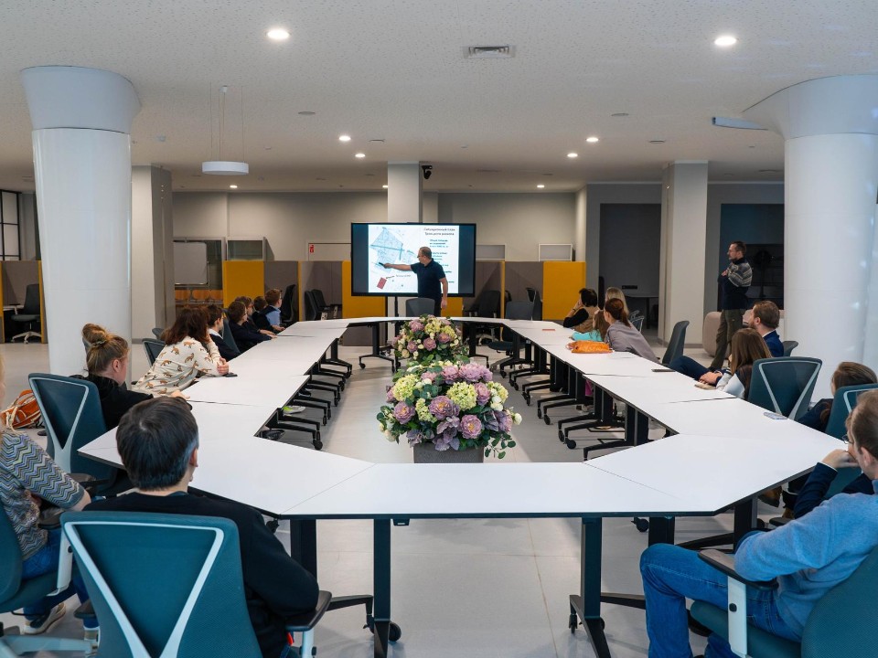 Макароны против землетрясений: как прошел самый необычный научный квест в Физтех-лицее