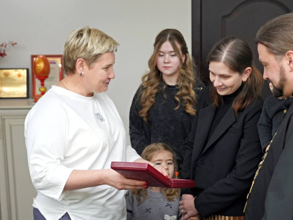 Героиня нашего времени:  за какой подвиг жительницу Сергиева Посада наградили знаком губернатора