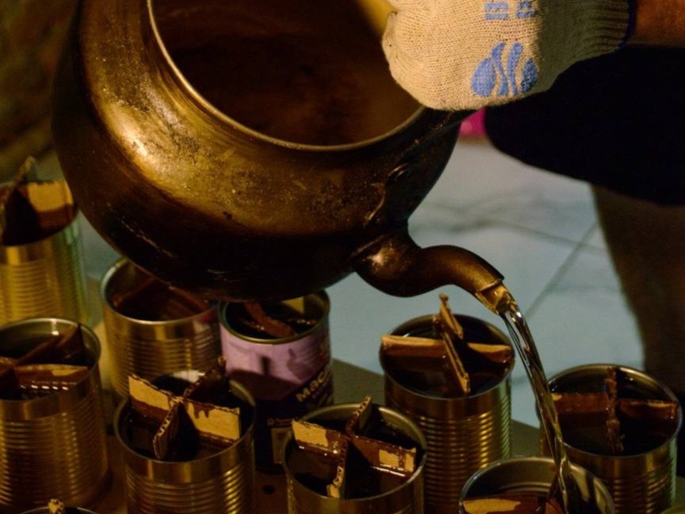 Каширские волонтеры подготовили партию окопных свечей для отправки за ленту