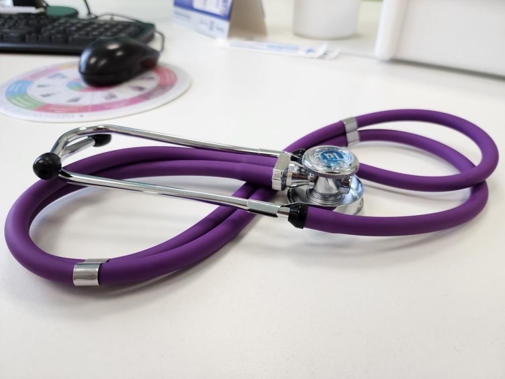 Чтобы не слечь под бой курантов: академик РАН расскажет, как уберечься от вирусов, и ответит на вопросы онлайн