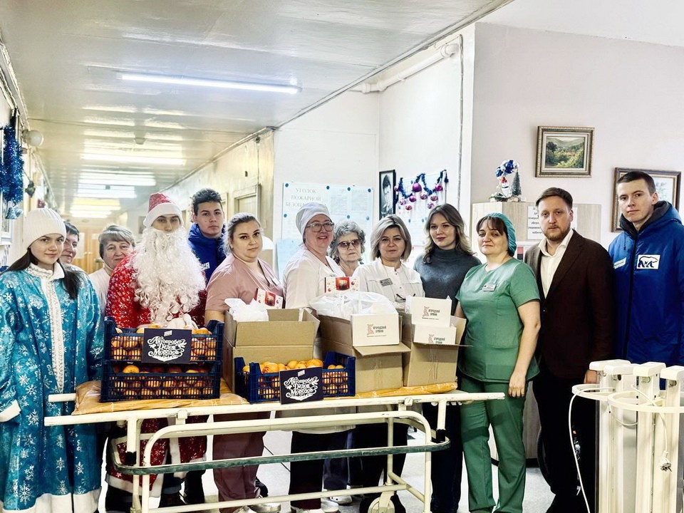 Богорοдские депутаты поздравили бойцов в госпитале Дуброво