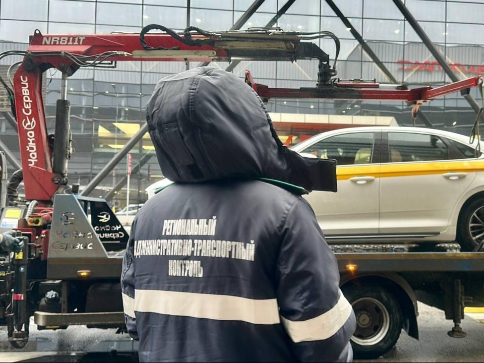 О чем молчат агрегаторы: жесткие рейды очищают дороги Подмосковья от нелегальных такси
