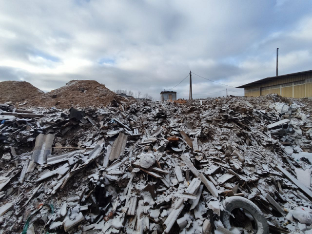 Мусорный рекорд в Домодедове: кто превратил землю под застройку в свалку на ₽25 млн