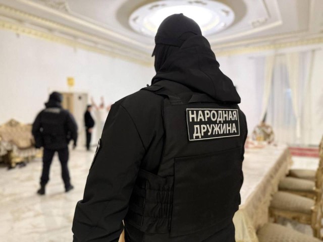 Что там, за забором? Цыганский поселок стал объектом проверки правоохранительных органов