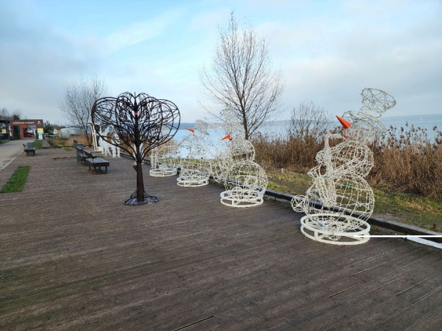 Снеговики в Солнечногорске устроили танцевальный флешмоб на набережной