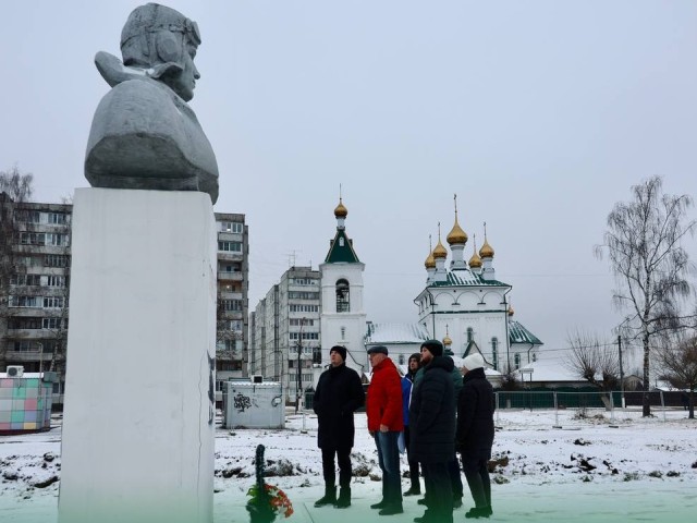 В Павловском Посаде начались работы на месте бывшего ДК им. Потапова, памятник отреставрируют