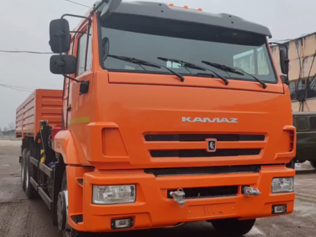 Новый кран-манипулятор на базе «Камаза» протестировал глава Черноголовки