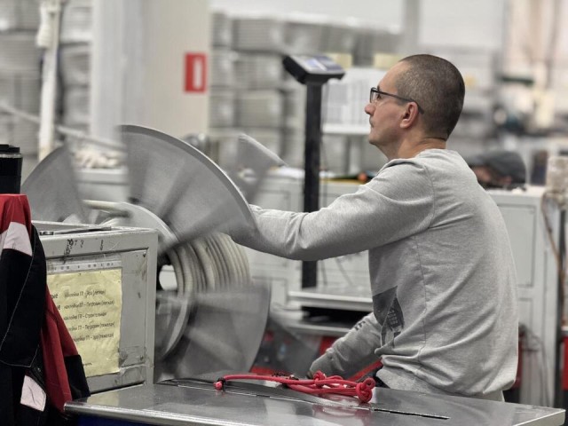 Новые рабочие места получили шаховчане после расширения завода