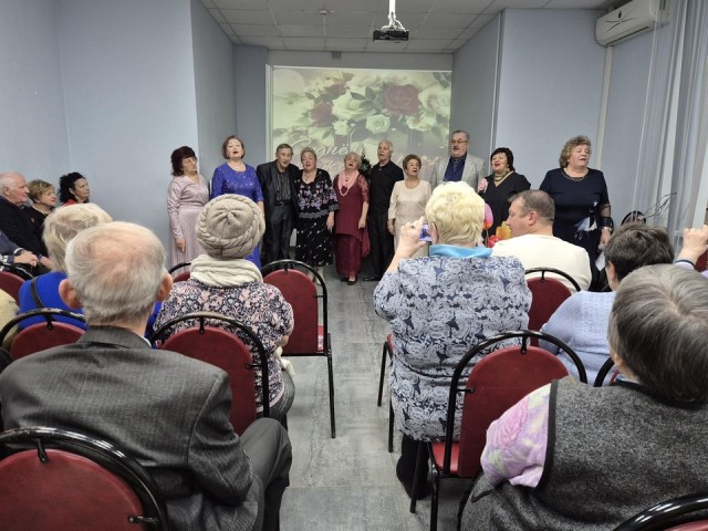 Песни прошлых лет прозвучали в библиотеке имени Горького