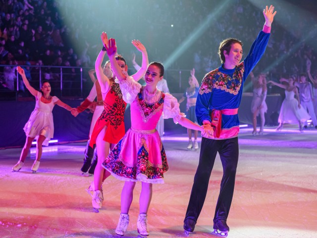 Лобненцев приглашают посетить ледовые спектакли Подмосковья