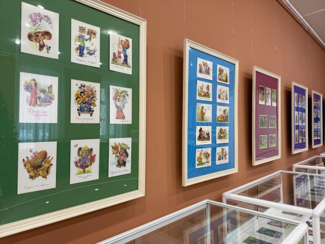 Открытки Владимира: в Электростали открылась выставка к 100-летию художника Зарубина