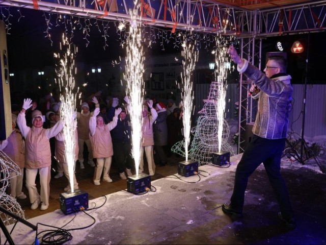 «18, мне снова 18»: для участников «Активного долголетия» прошла дискотека в Егорьевске