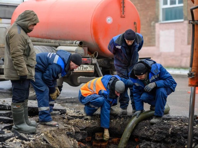 Сетка-фильтр вместо аварии: простой совет от щелковских коммунальников